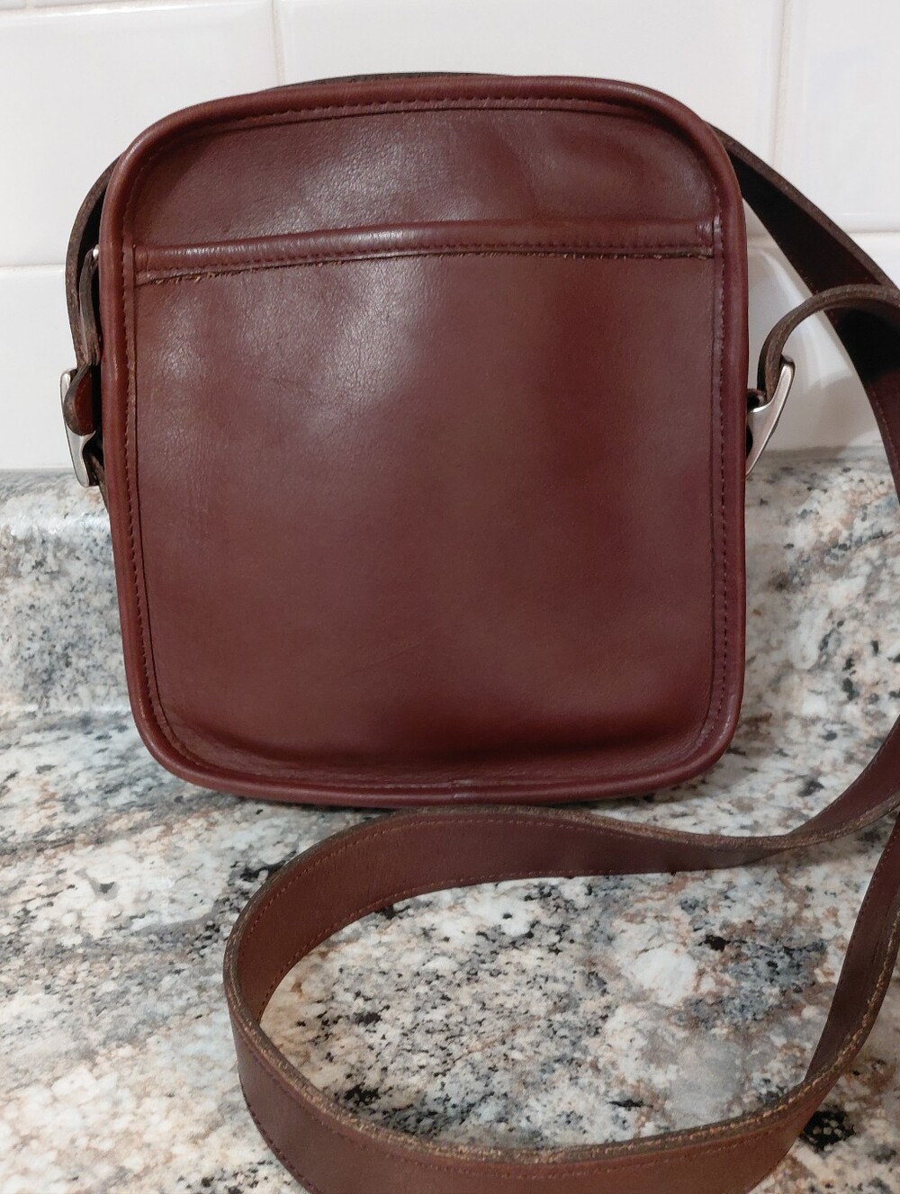 Coach 9817 Brown Leather Crossbody Camera Bag Purse No Hangtag